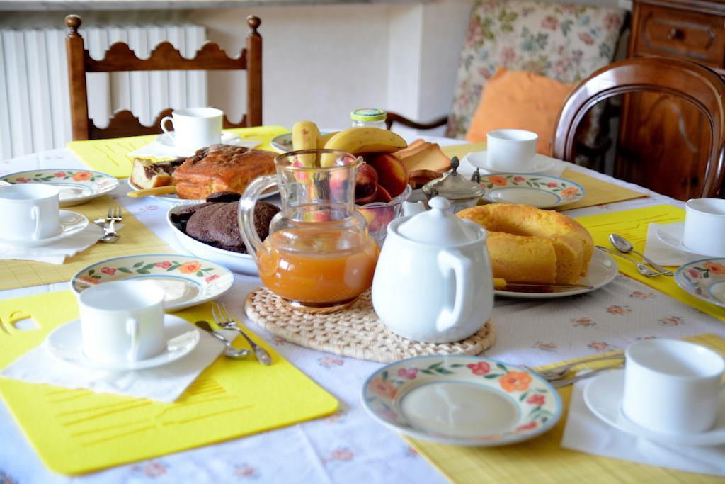 Casa Giordano Bed and Breakfast Mombello Monferrato Esterno foto