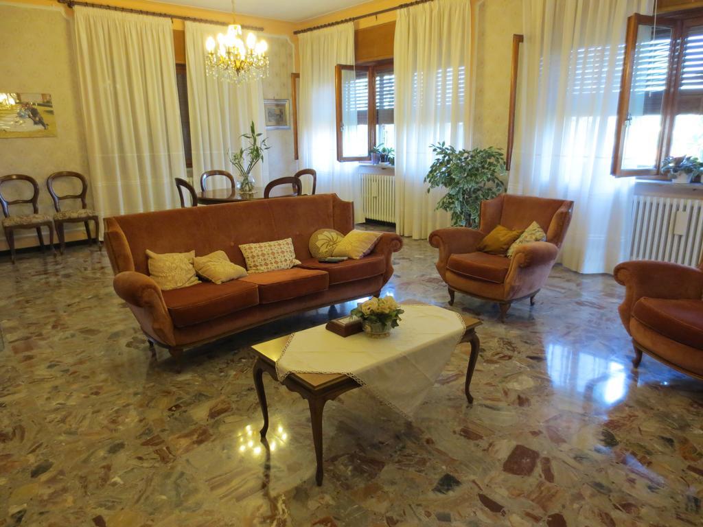 Casa Giordano Bed and Breakfast Mombello Monferrato Esterno foto